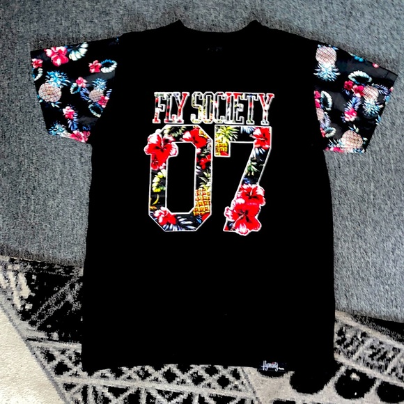 Fly Society Luxury Tee - Picture 1 of 1